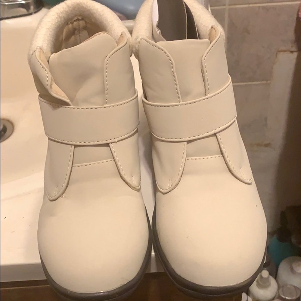 Sno country boots